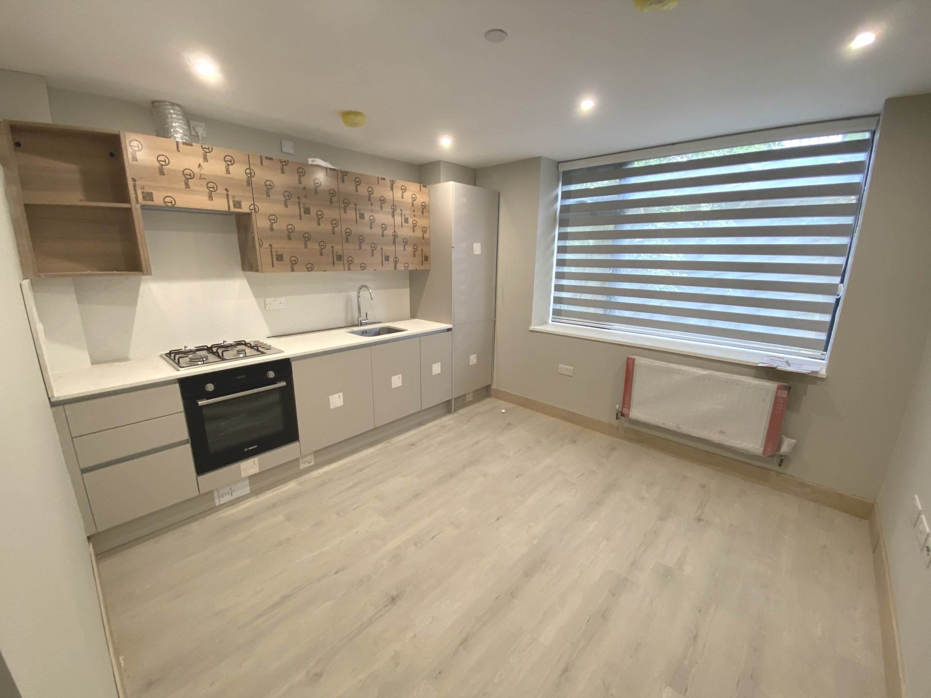 Stirling Way, Borehamwood, Image 1