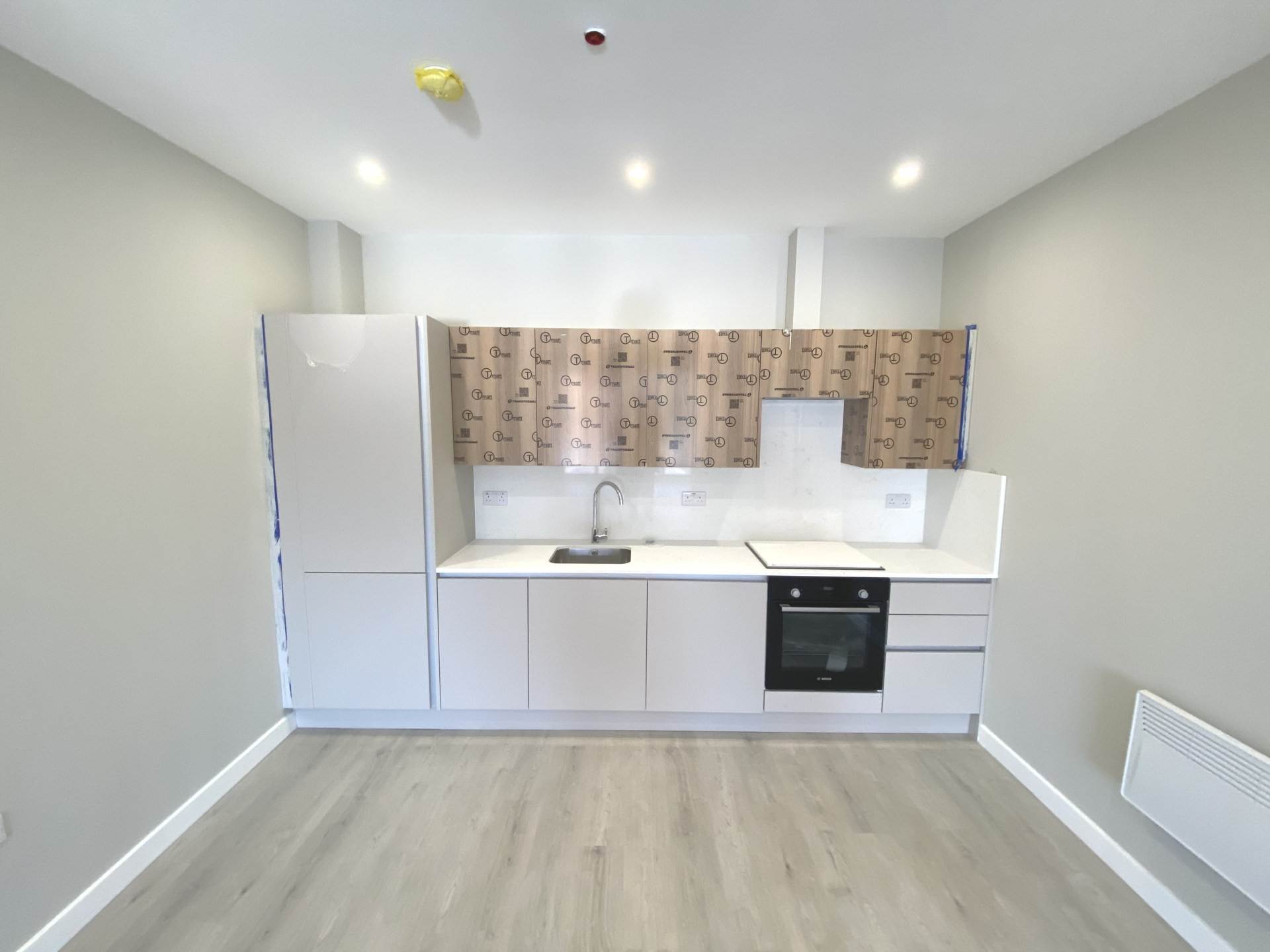 Stirling Way, Borehamwood, Image 3