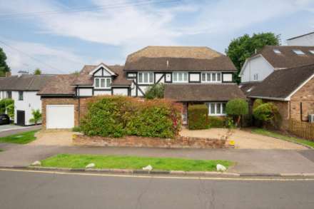 5 Bedroom Detached, Gills Hill Lane, Radlett