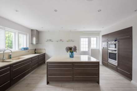 Gills Hill Lane, Radlett, Image 3