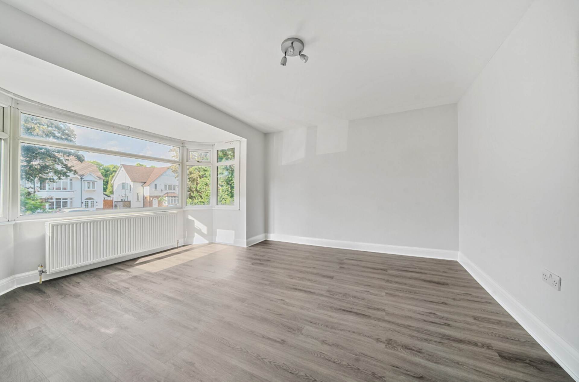 Whitchurch Lane, Edgware, Image 9