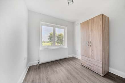 Whitchurch Lane, Edgware, Image 13