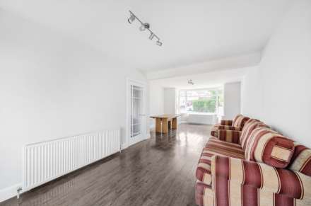 Whitchurch Lane, Edgware, Image 3