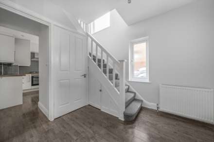 Whitchurch Lane, Edgware, Image 7