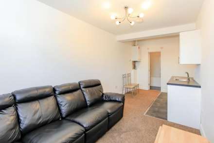 Queens Road, Watford, Image 2