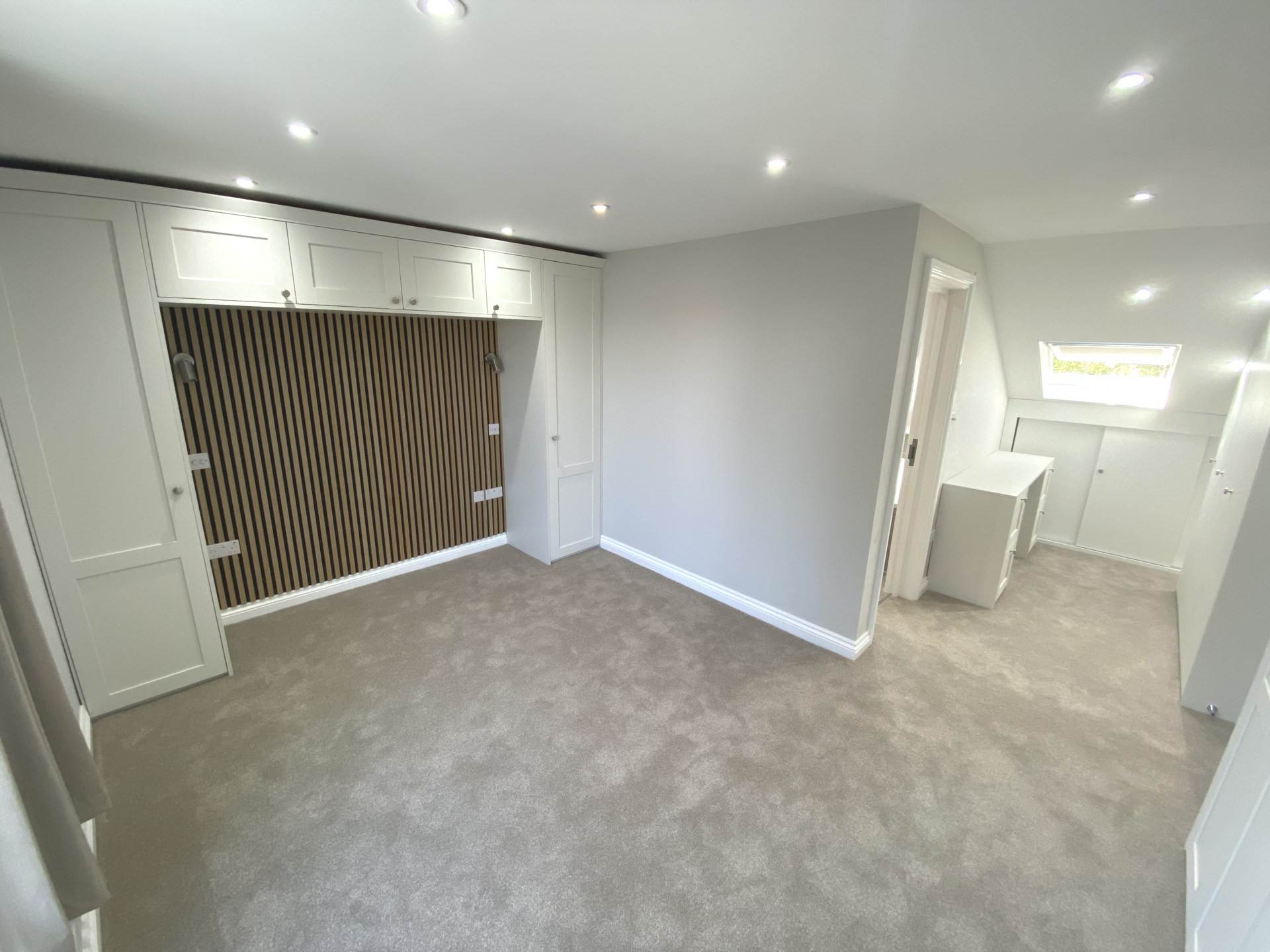 Chiltern Avenue, Bushey, Image 13