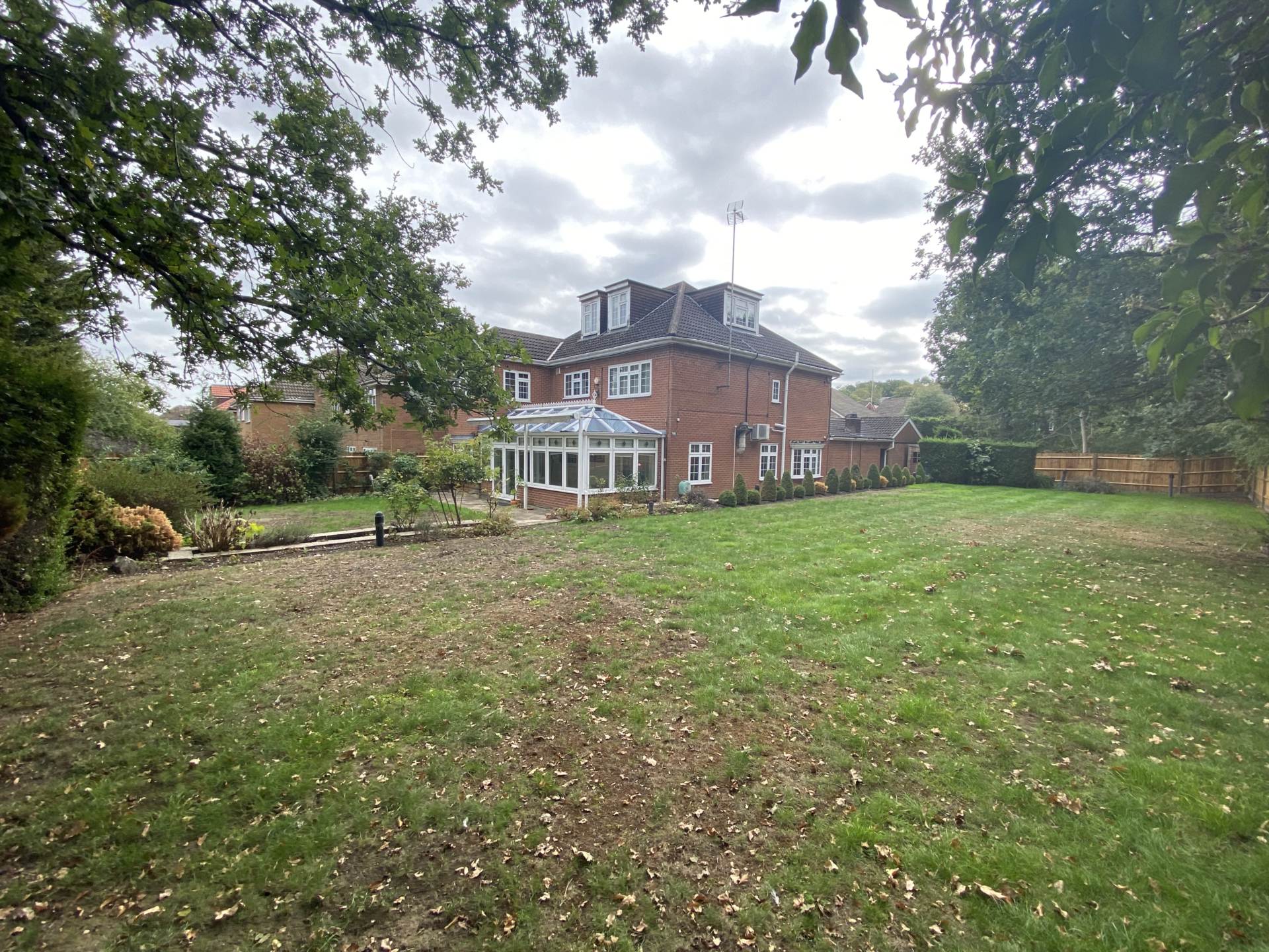 Lowther Close, Elstree, Image 16