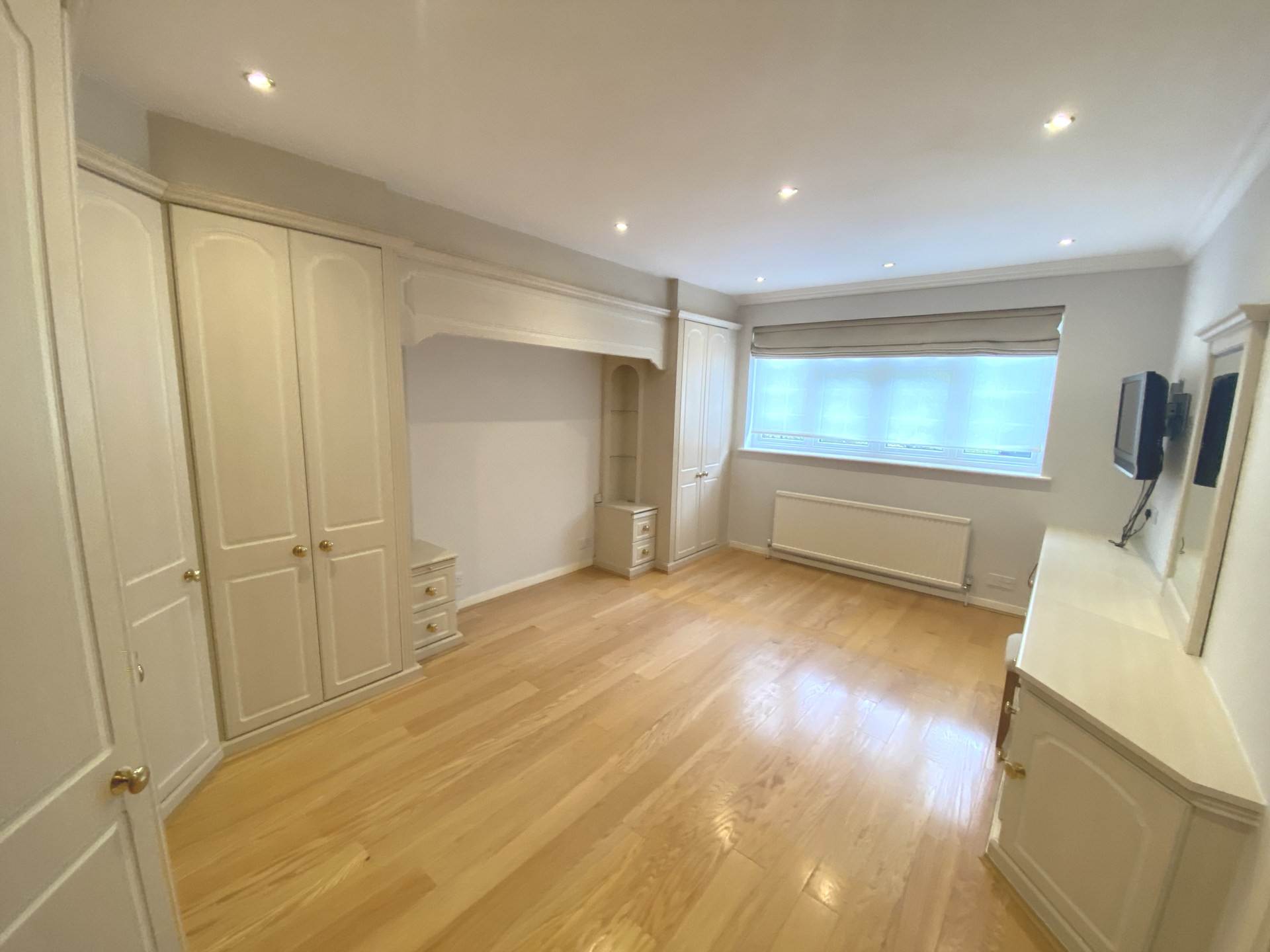 Lowther Close, Elstree, Image 19