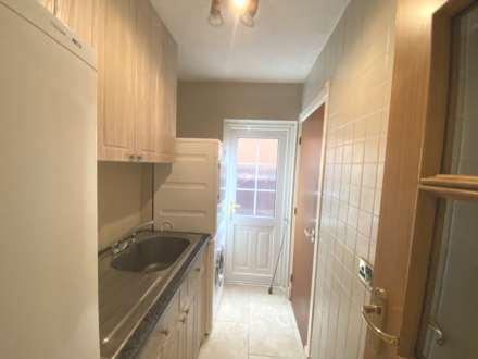 Lowther Close, Elstree, Image 13