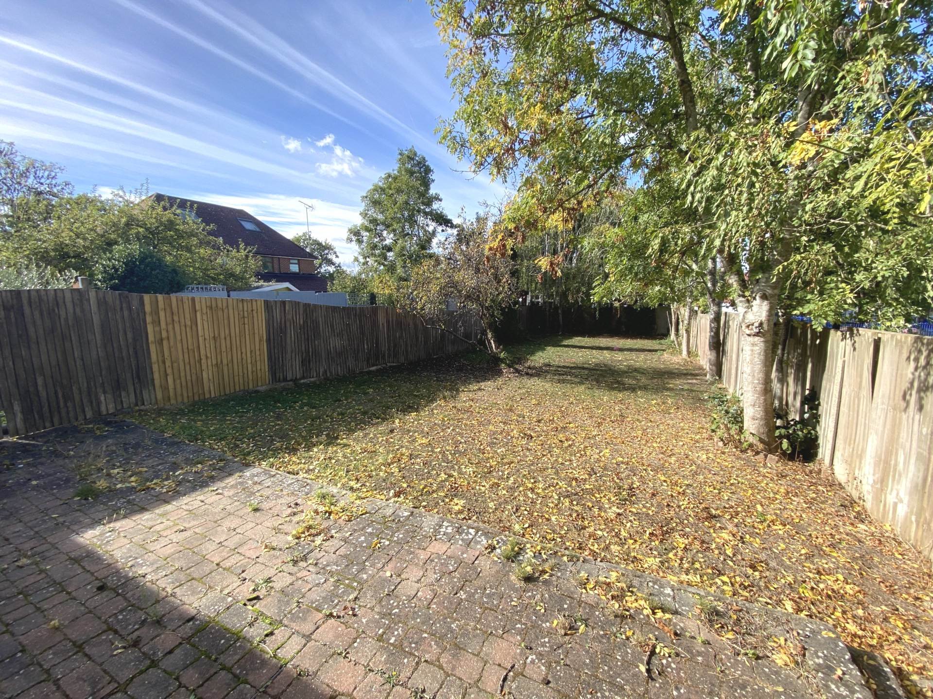 Arundel Drive, Borehamwood, Image 7