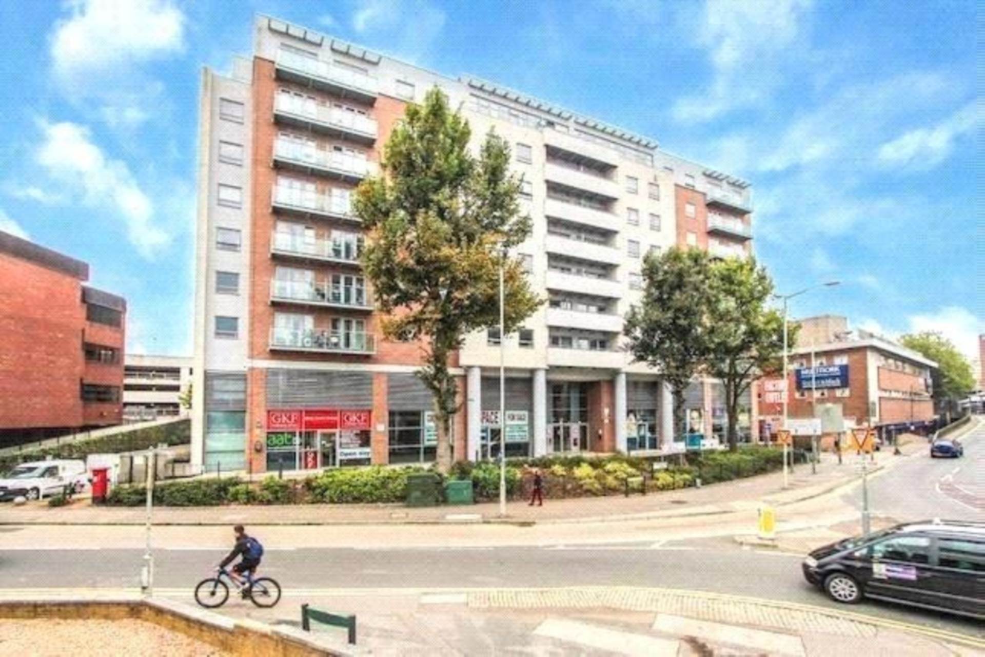 Wilmington Close, Watford, Image 1
