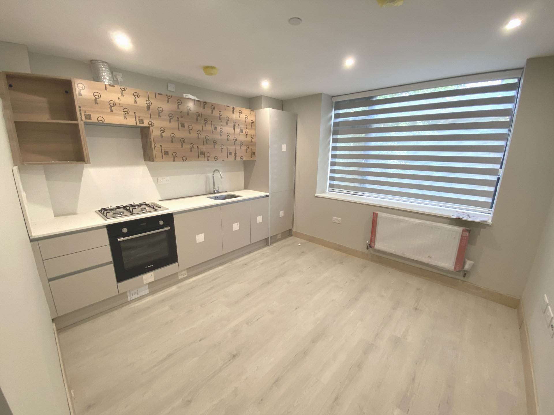 Stirling Way, Borehamwood, Image 2