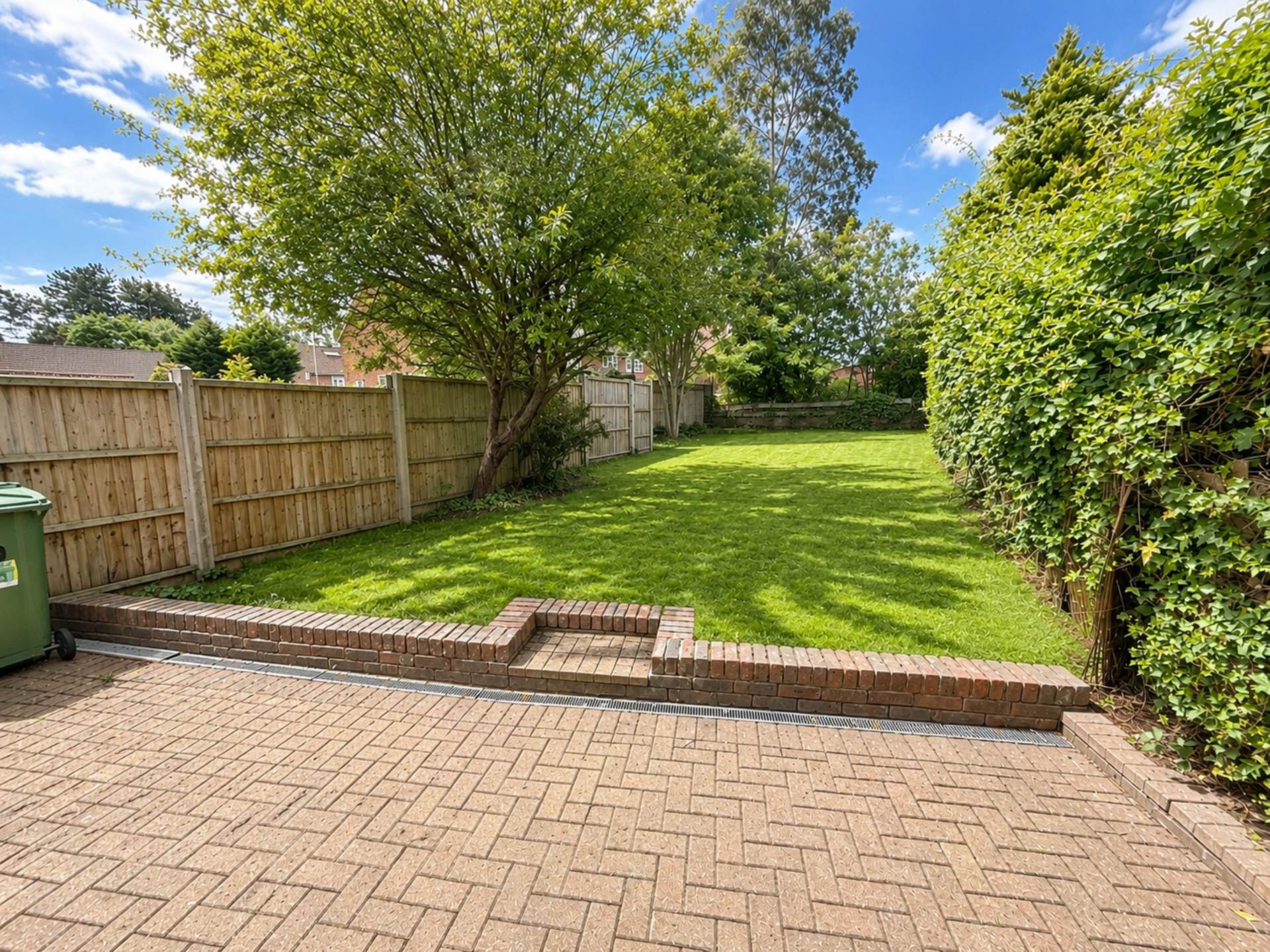Dacre Gardens, Borehamwood, Image 10