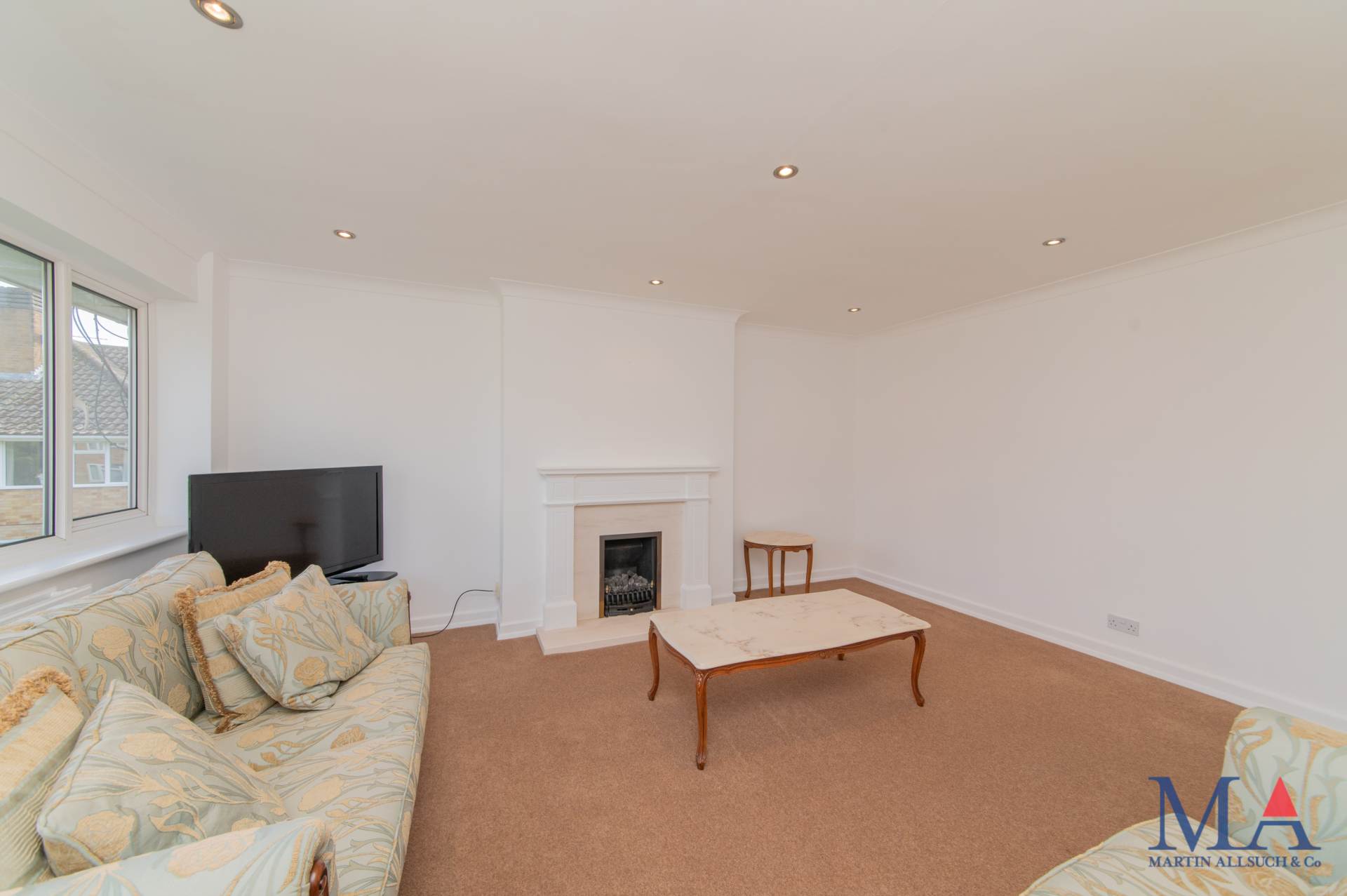 Fir Tree Court, Allum Lane, Image 7