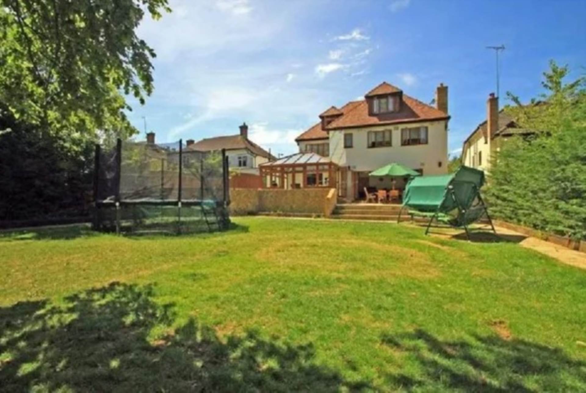 Deacons Hill Road, Elstree, Image 2