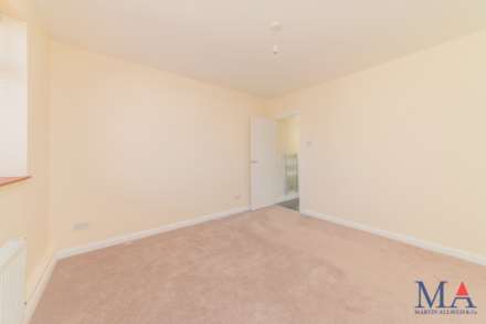 London Road, Shenley, Image 5