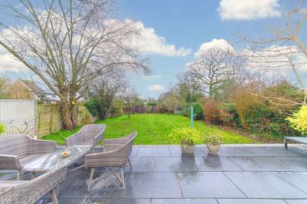 Bishops Avenue, Elstree, Image 20