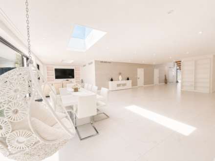 Barham Avenue, Elstree, Image 19