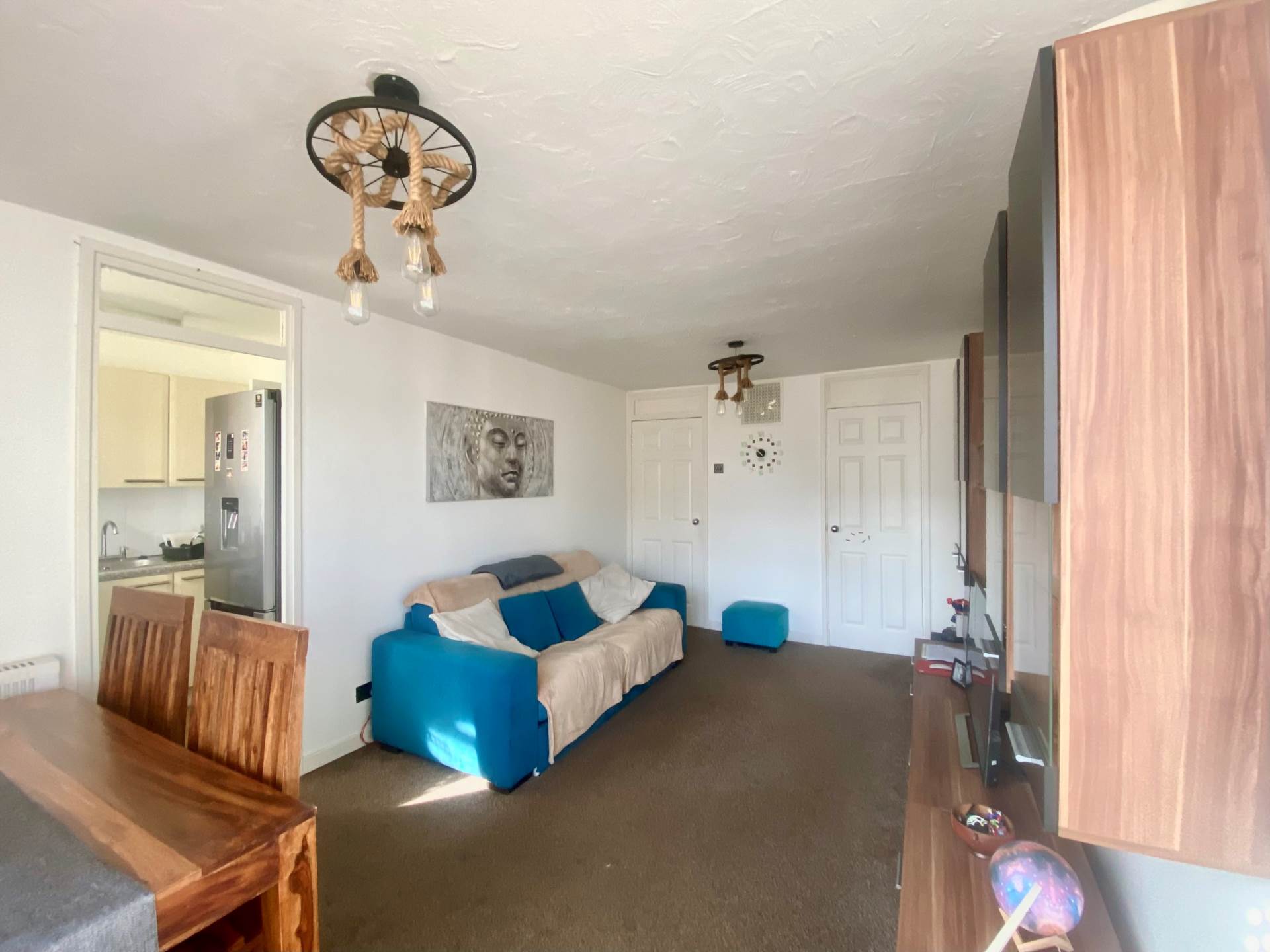 Watling Court, Elstree, Image 2