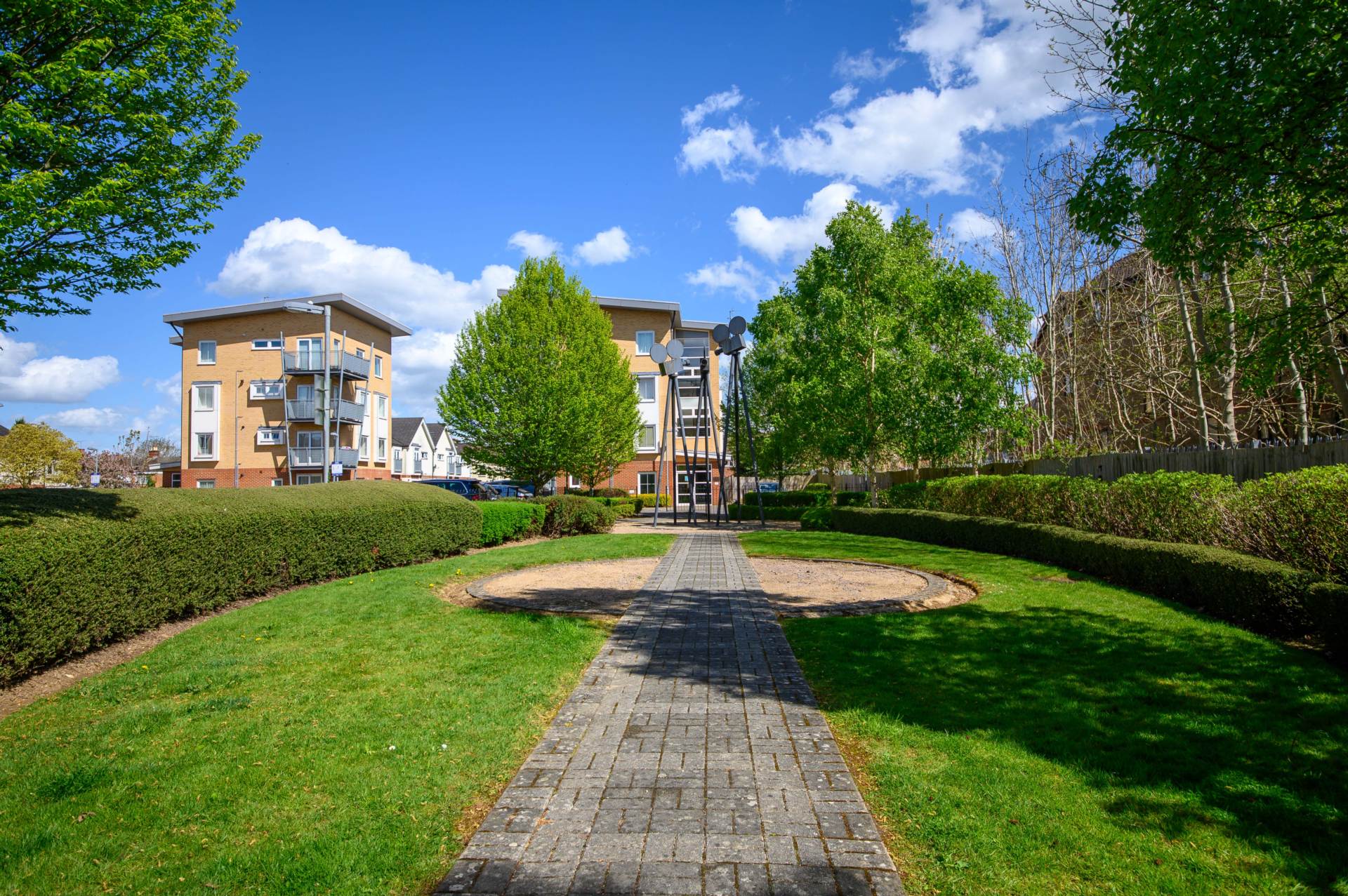 Wilding Court, Station Road, Borehamwood, Image 12