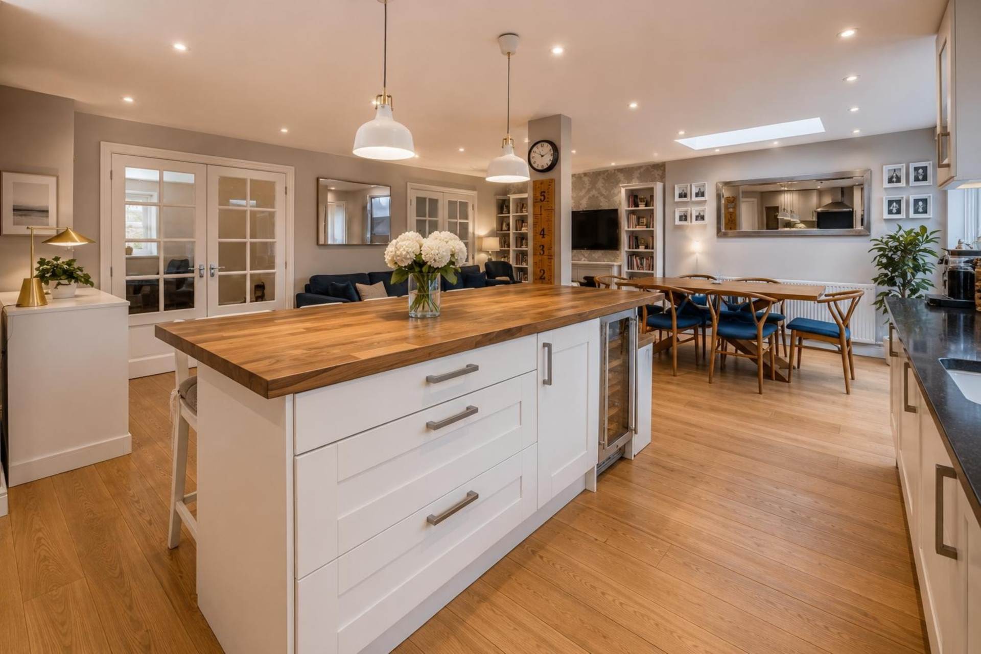 Park Crescent, Elstree, Image 1