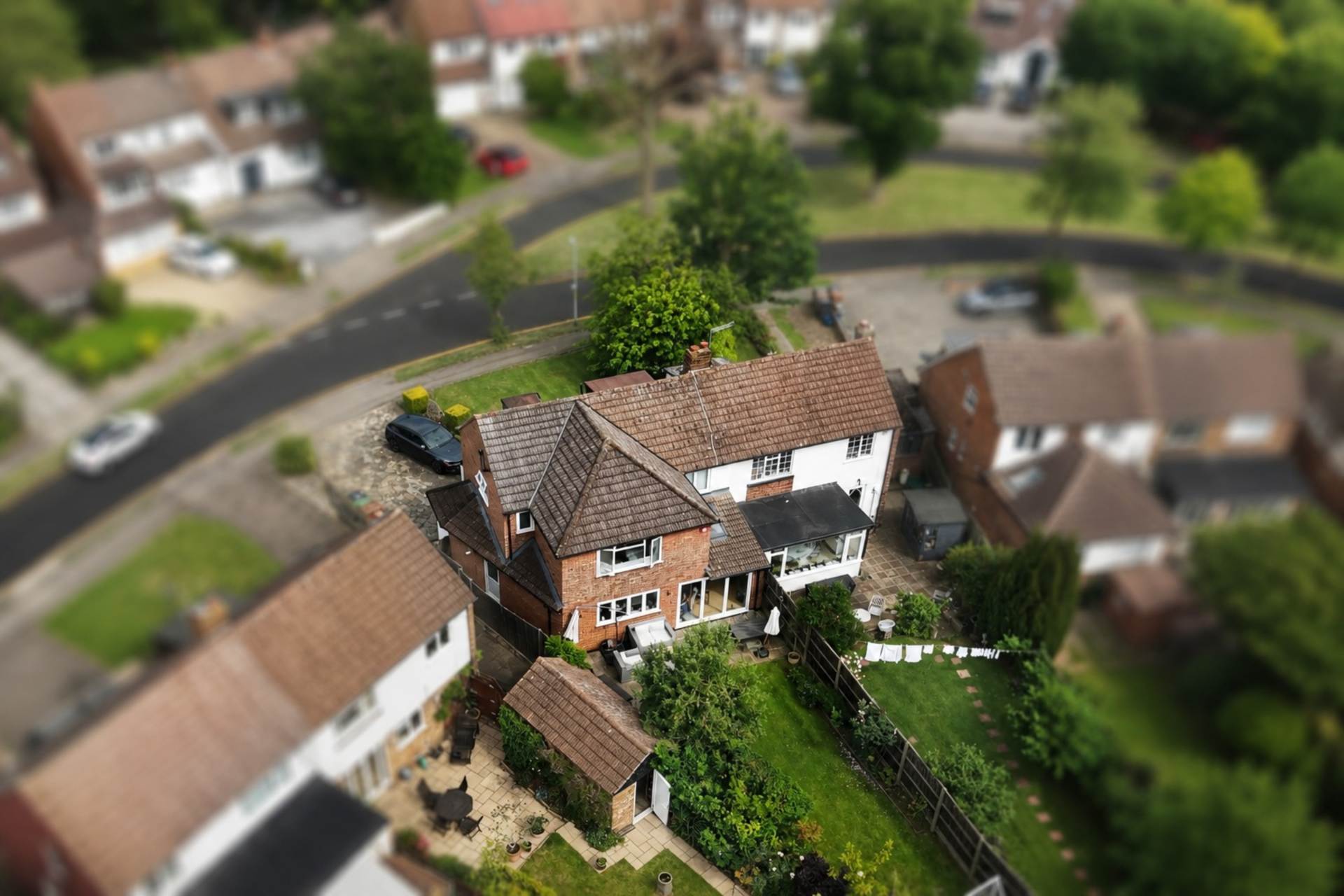 Park Crescent, Elstree, Image 8