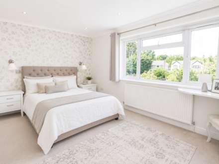 Park Crescent, Elstree, Image 5
