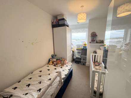 Elstree Way, Borehamwood, Image 7