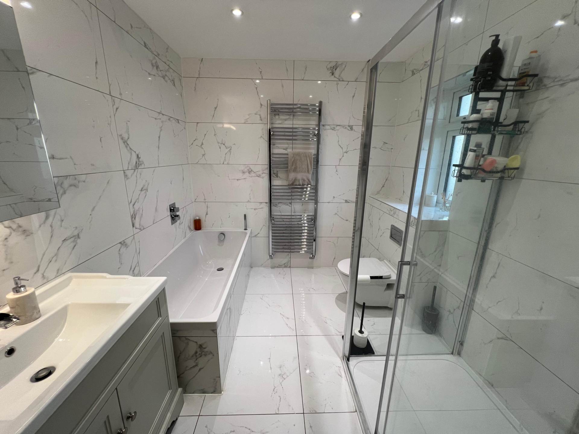 Theobald Street, Borehamwood, Image 15