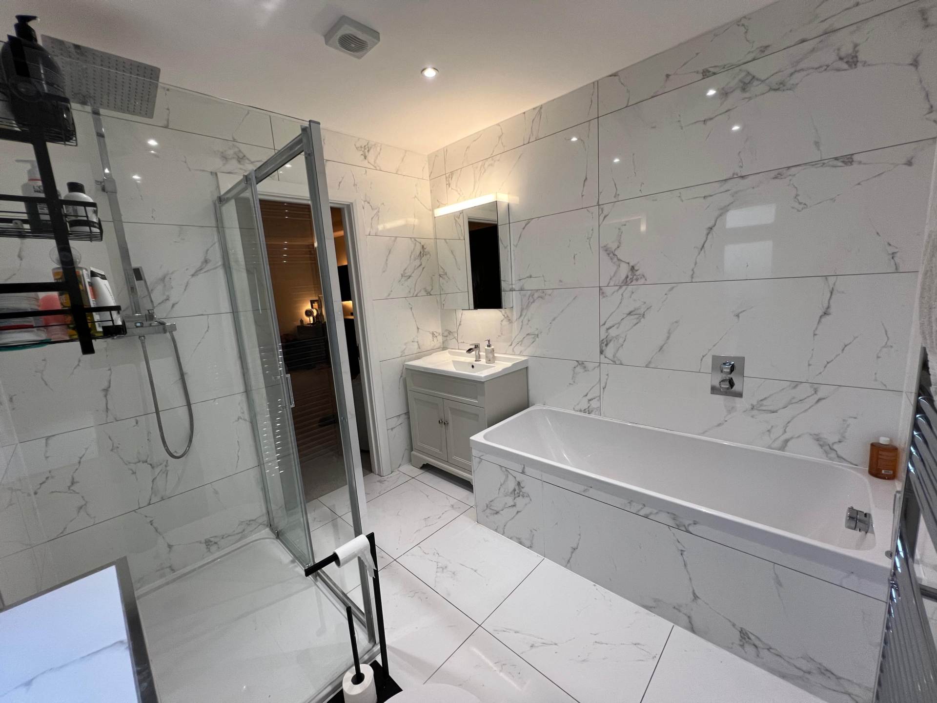 Theobald Street, Borehamwood, Image 16