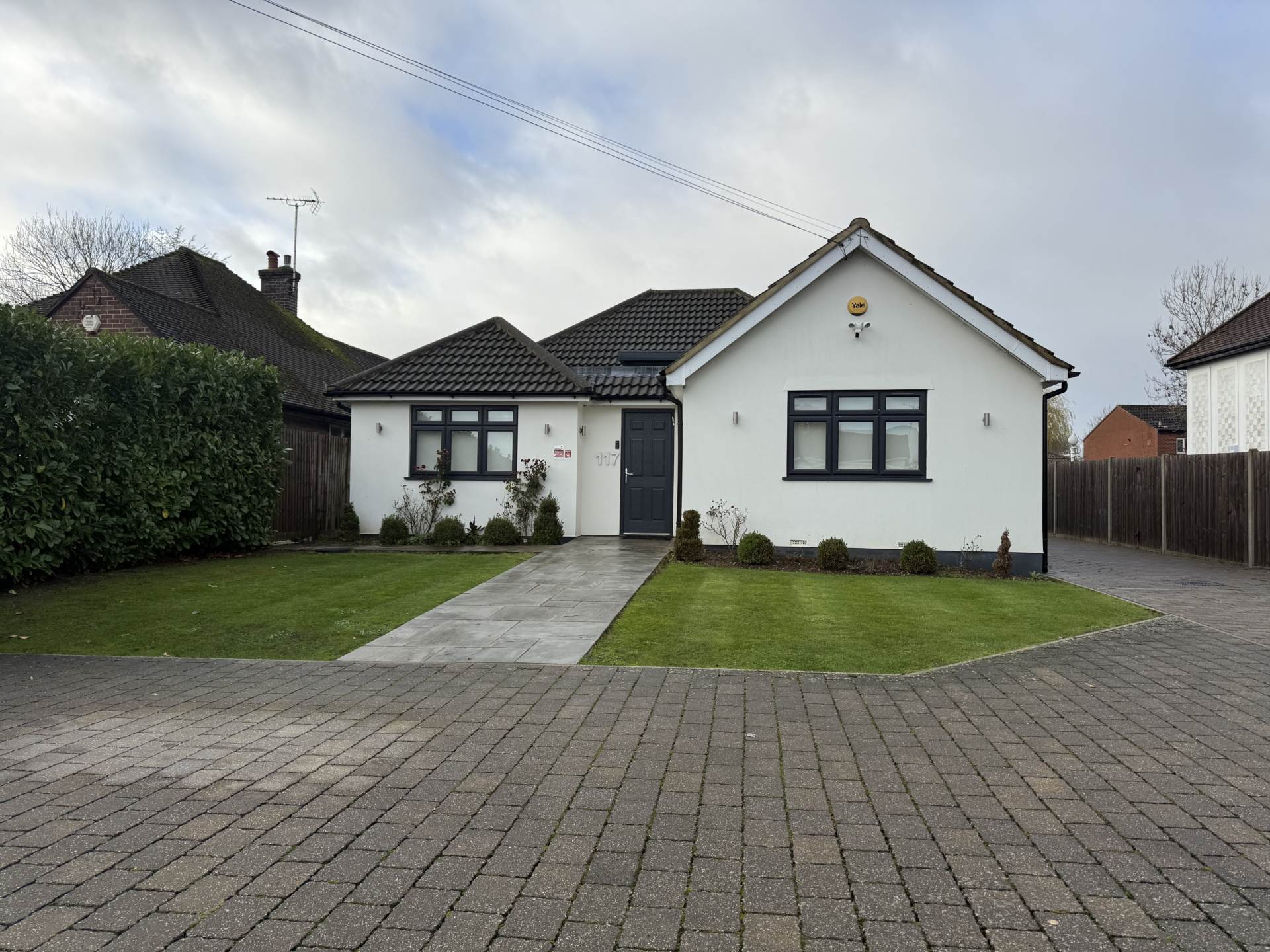 Theobald Street, Borehamwood, Image 20