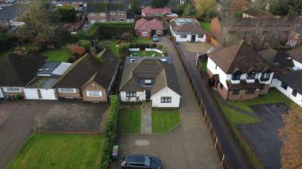 Theobald Street, Borehamwood, Image 19