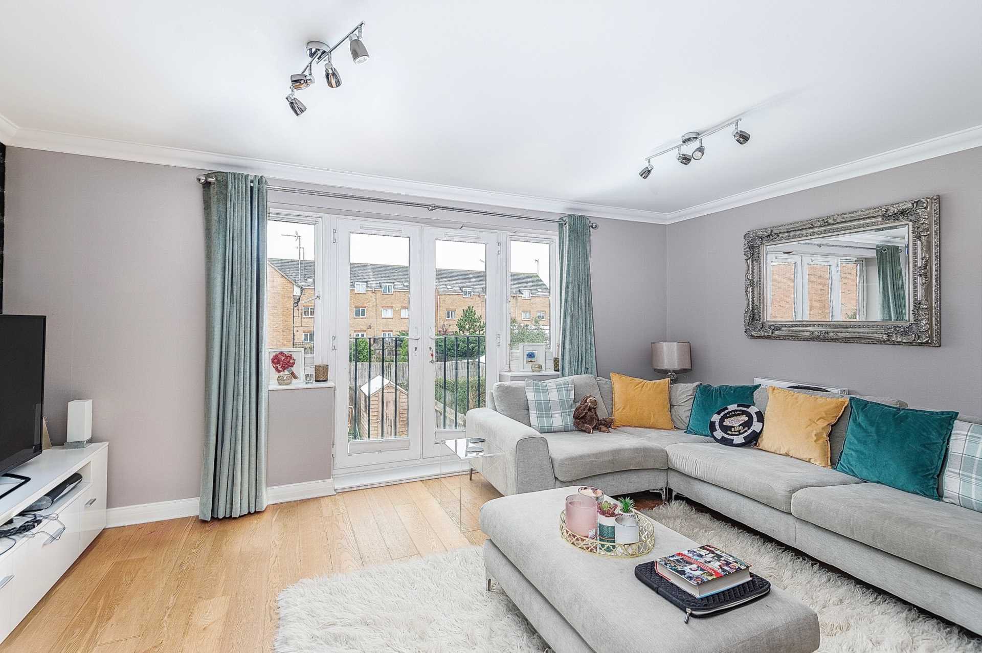 Chaucer Grove, Borehamwood, Image 2