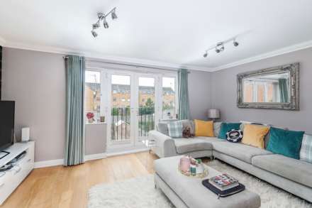 Chaucer Grove, Borehamwood, Image 2