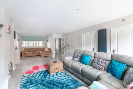 Chaucer Grove, Borehamwood, Image 5