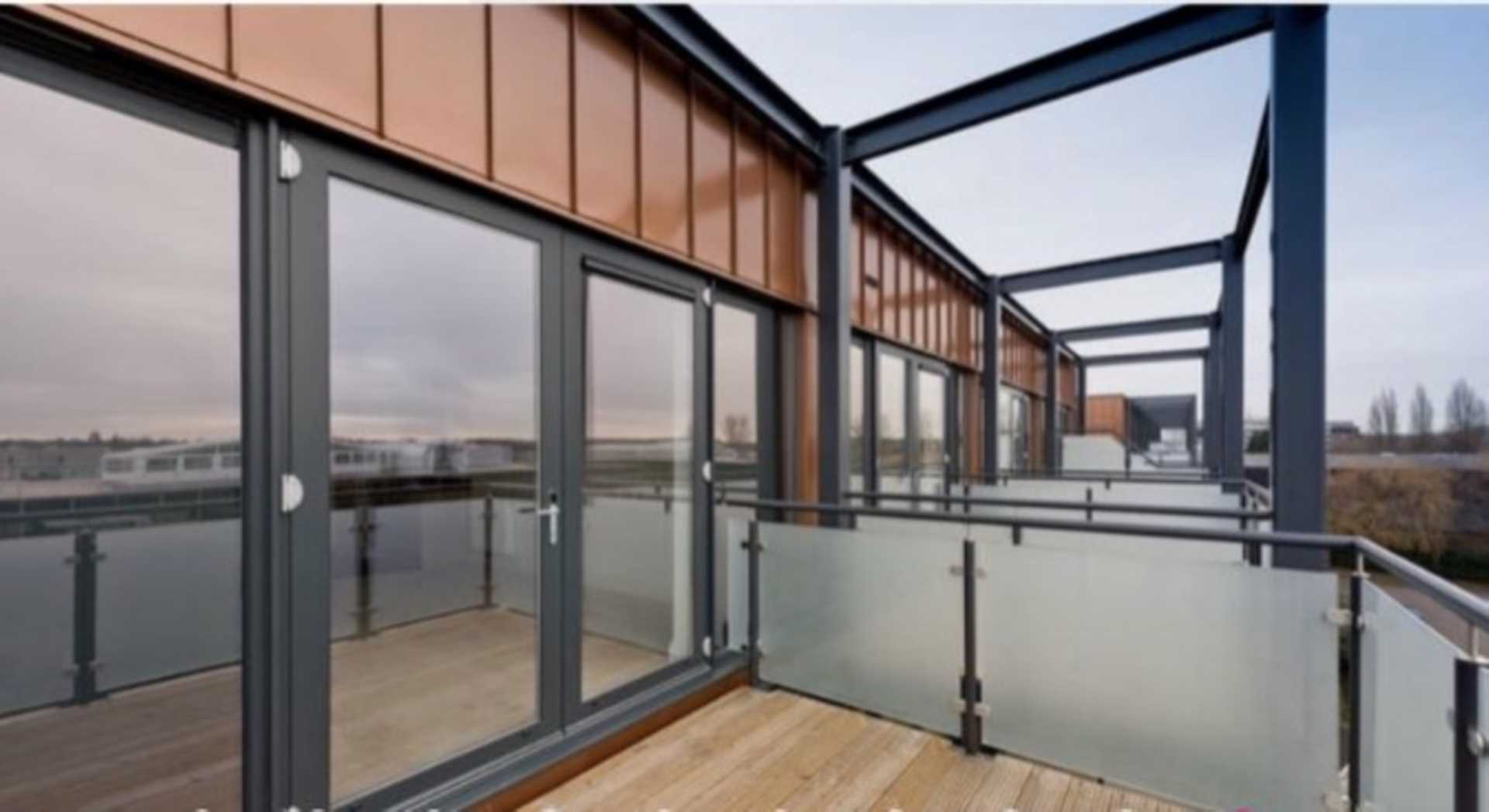 Studio Way, Borehamwood, Image 2