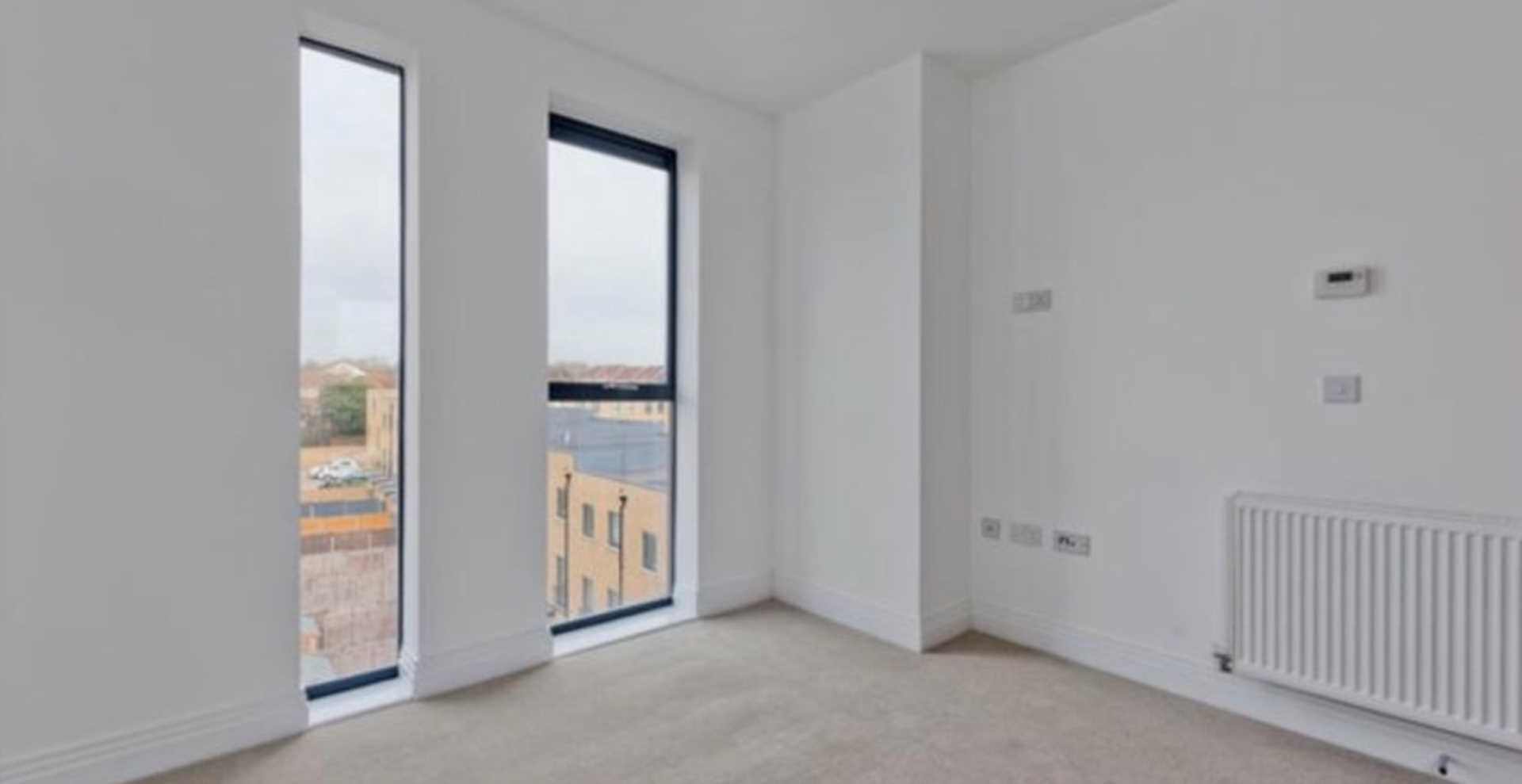 Studio Way, Borehamwood, Image 4