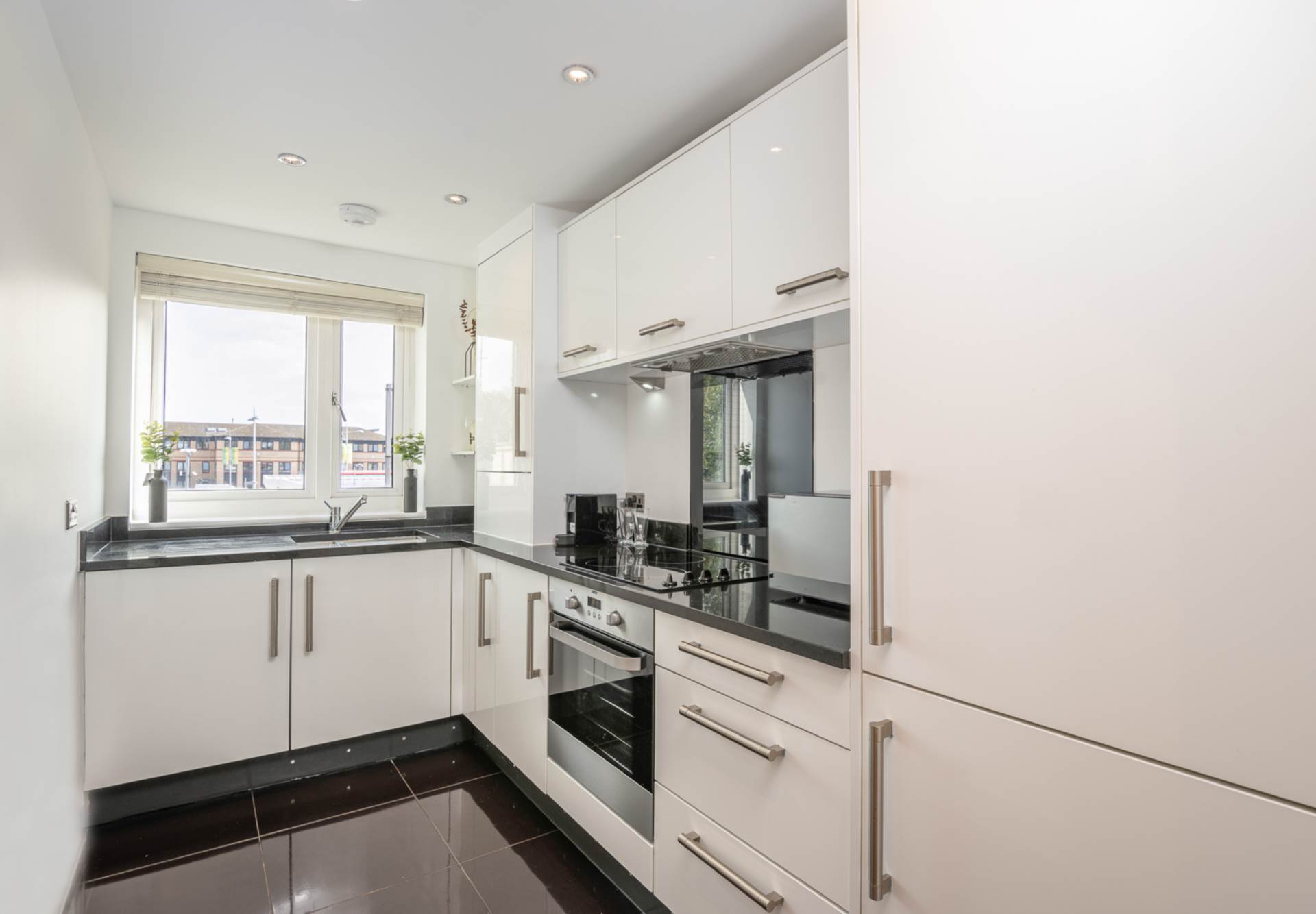 Owen Court, Grade Close, Elstree, Image 9