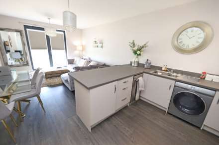Horizon Place, Borehamwood, Image 4