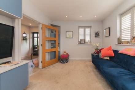 Old Nursery Close, Shenley, Image 14
