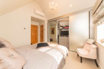 Old Nursery Close, Shenley, Image 16