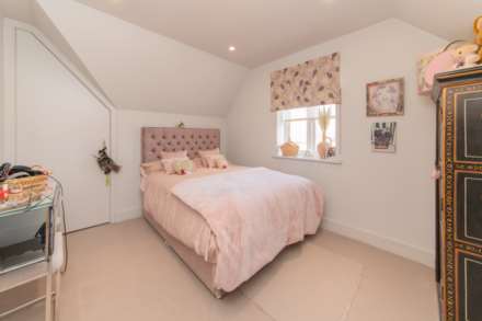 Old Nursery Close, Shenley, Image 17