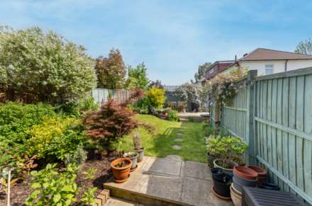 Brodewater Road, Borehamwood, Image 15