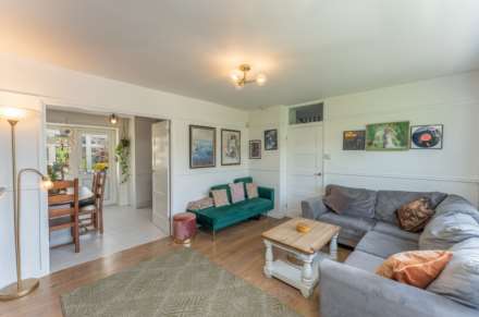 Brodewater Road, Borehamwood, Image 4