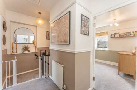 Brodewater Road, Borehamwood, Image 8