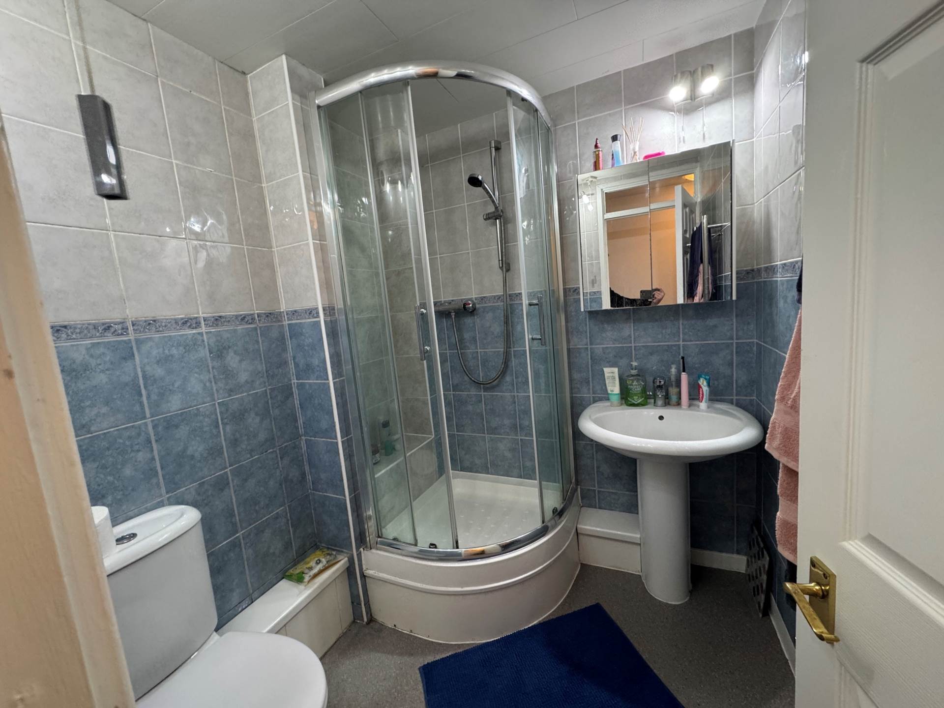 Watling Court, Elstree, Image 7