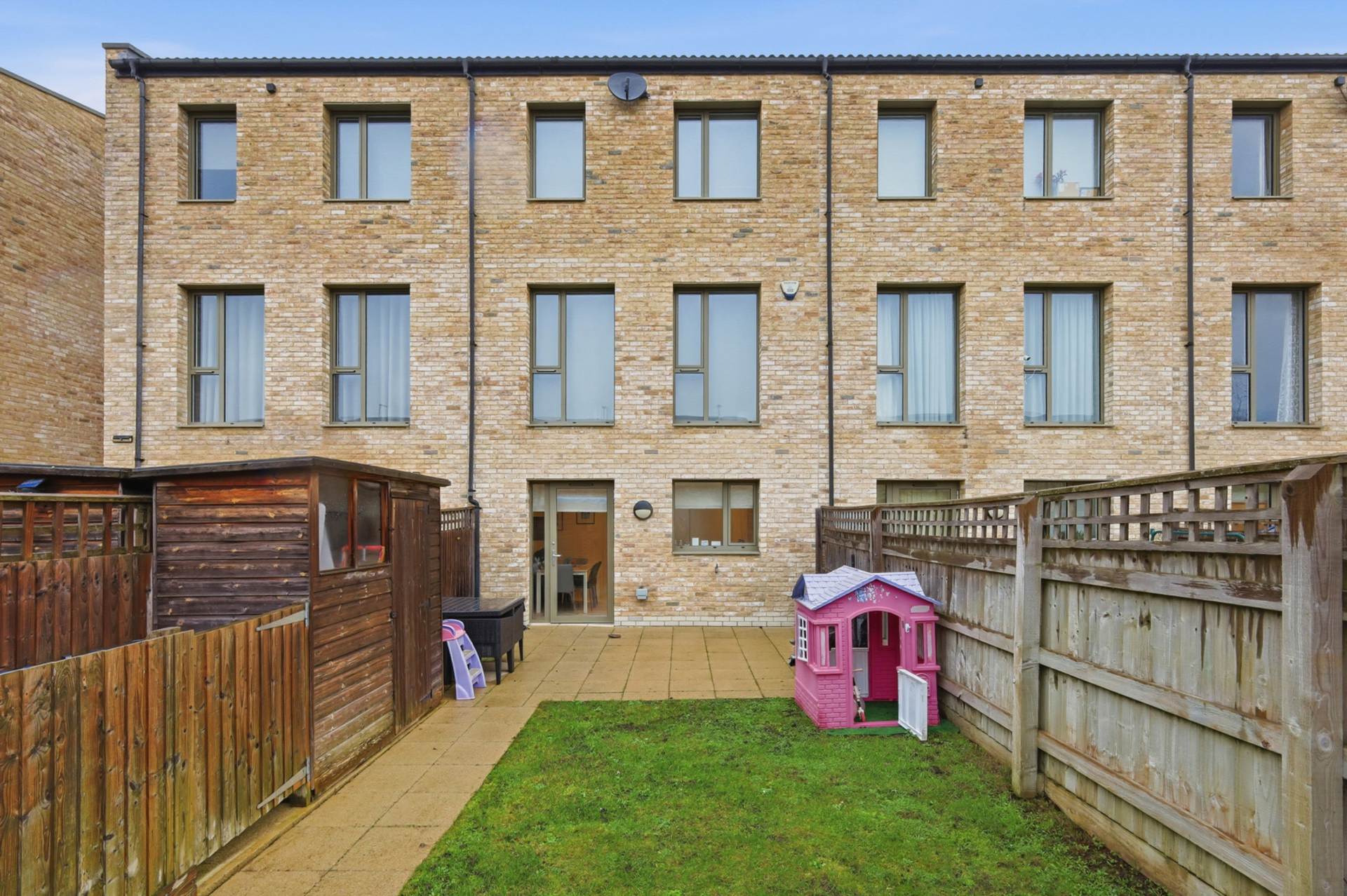 Lacey Drive, Edgware, Image 18