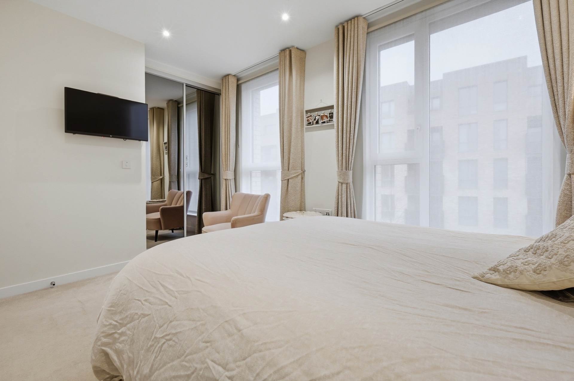 Lacey Drive, Edgware, Image 7