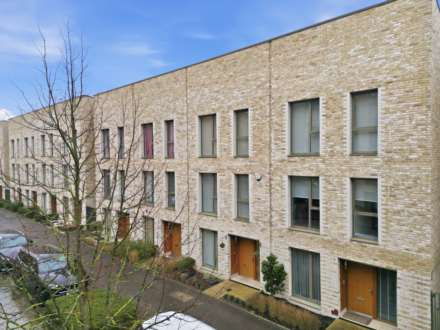 Lacey Drive, Edgware, Image 1