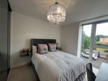 Wesley House, Borehamwood, Image 6